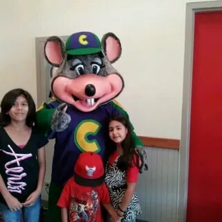 Foto di Chuck E. Cheese - 7409 Cass Ave.