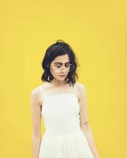 pinterest * lorynwashere Yellow aesthetic, Dodie clark, Aest