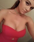 Sexy girls with big breasts: selfies of beauties (photos) - 