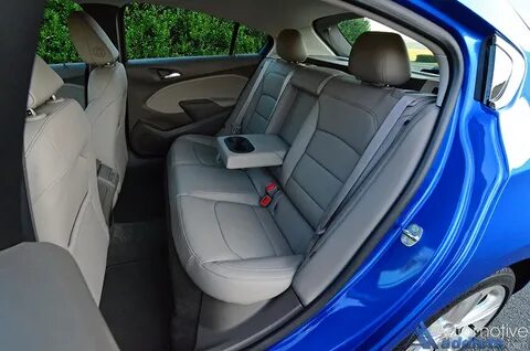 2017-chevrolet-cruze-hatchback-rear-seats : Automotive Addic