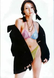 45 Sexy and Hot Shannen Doherty Pictures - Bikini, Ass, Boob
