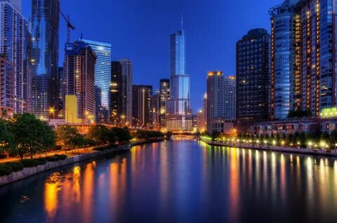 Высотные здания ночного Чикаго Обои на рабочий стол