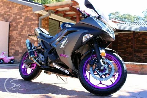 Kawasaki Ninja 300. Custom Bike in Black & Purple saraagheli