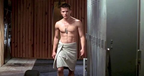 Here Are The 6 Times Ryan Phillippe Graced The World With Hi