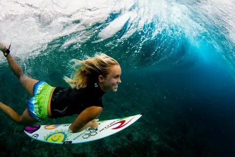 Bethany Hamilton stills surfs with a smile, despite losing o