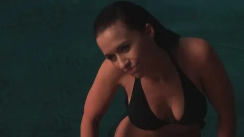 Lacey Chabert In A Bikini Is Awesome @ Platinum-celebs.com