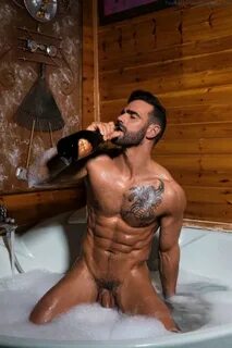 Gorgeous Male Model Jess Vill Naked - Gay Body Blog - Pics o