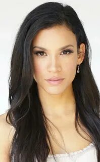 A Look at Fear the Walking Dead's Star Danay Garcia's Incred