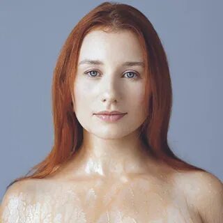 Tori Amos Ears - Tori amos performs the song oysters off the