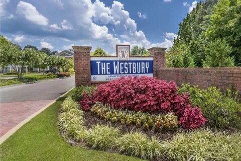 The Westbury, Memphis - (see pics & AVAIL)