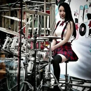 A Yeon - Beautiful & Sexy Drummer Andhika's Blog