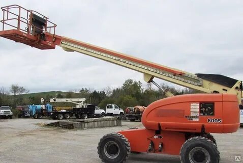 Подъемник JLG 600SC в аренду, цена в Москве от компании М-Ре