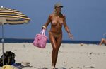 Женщины на нудистском пляже - 90 красивых секс фото