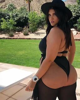 Pawg latina