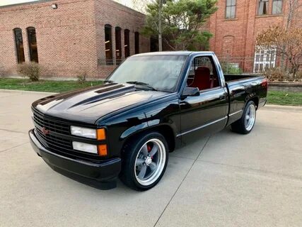 Chevy 1500 454 SS Represents 90’s Performance Truck Culture 