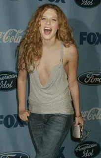 40+ Hot And Sexy Rachelle Lefevre Photos - 12thBlog