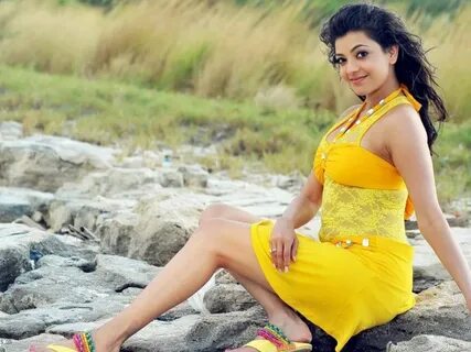 Kajal Aggarwal Hot Wallpapers Free Download Indian actresses