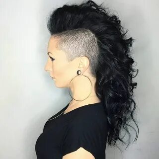 The mohawk in women more popular: This is what the hairstyle