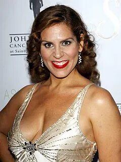 Picture of Lori Alan