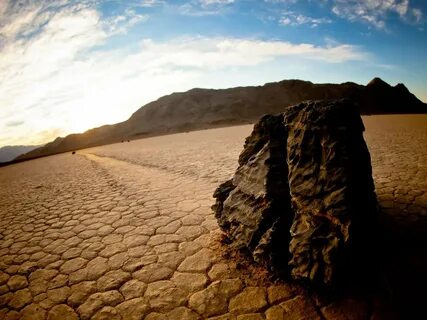 Desert Rock HD wallpaper