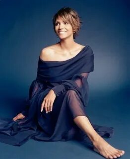 49 Sexy Halle Berry Feet Pictures Make You Sweat From The He