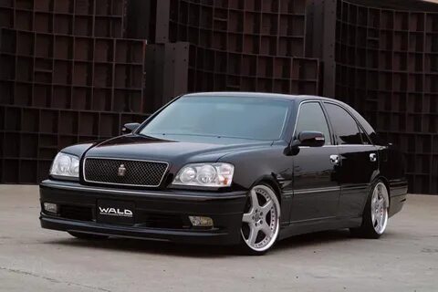 Внешний тюнинг Toyota Crown (S170) от WALD