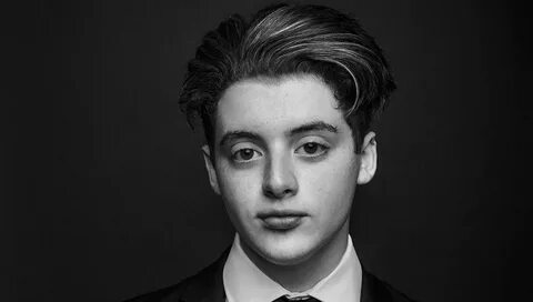 Picture of Thomas Barbusca in General Pictures - thomas-barb