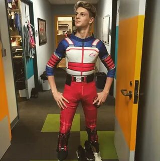 Everything You Never Knew About Henry Danger’s Jace Norman b