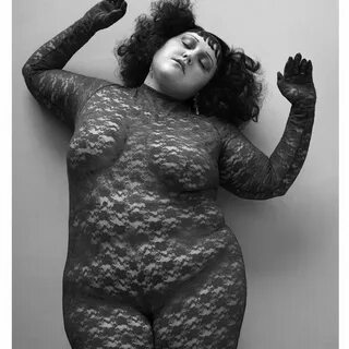 Beth Ditto nude US singer - Nuded Photo