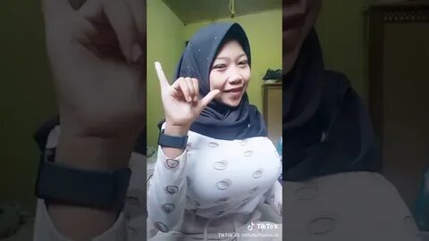 Miftahul, husna, tik, tok, montok, hot, seksi 