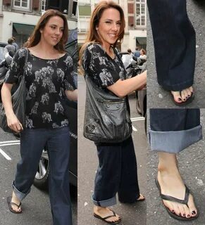 Mel c feet 🍓 Melanie Chisholm Height, Weight, Age, Boyfriend