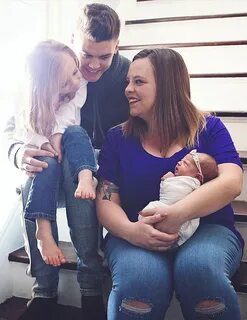 Catelynn Lowell Reveals Why You'll See Less Carly on Teen Mo
