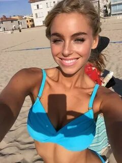 Picture of Elizabeth Turner.