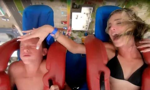 Kid Goes Nuts on Slingshot Ride - The Big Show