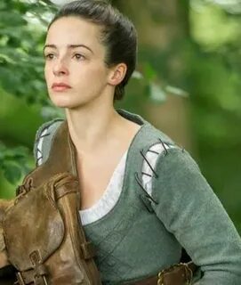 Free Celebrity Images: Laura Donnelly