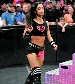 Pin by Joshua Clark on Wwe woman's superstars Aj lee, Tamina