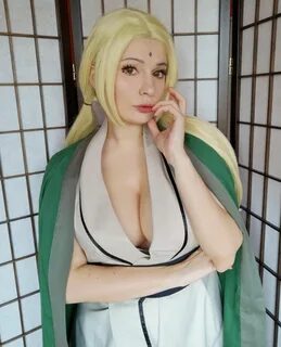 Tsunade Naruto Cosplay - NAKED GIRLS