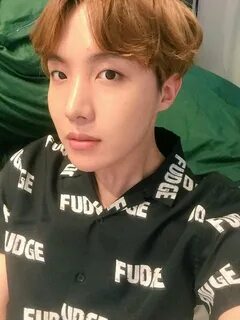Pin by Юлия Земляника on BTS ❤ Hoseok, Bts without makeup, J