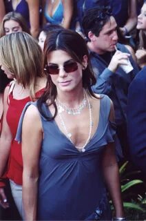 Sandra Bullock - More Free Pictures 1