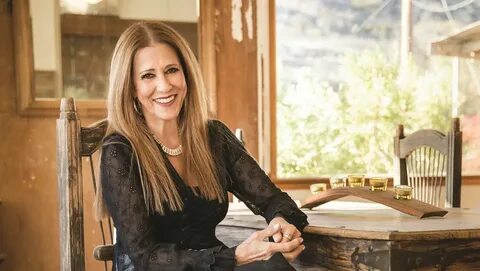 In new book, singer Rita Coolidge says she co-wrote 'Layla' 