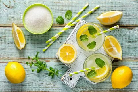 Собирать пазлы онлайн - Лимонный напиток