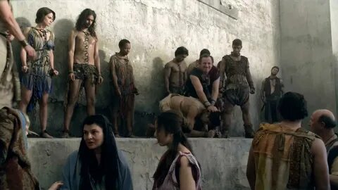 Spartacus: War of the Damned S03E02 (2013) / AvaxHome