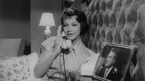 Ana Luisa Peluffo en El Hombre que Logró Ser Invisible (1958