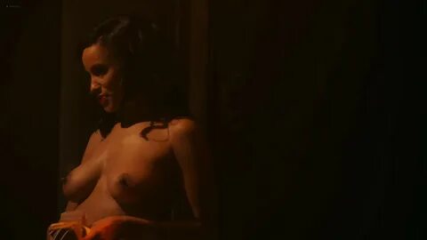 Elarica Gallacher Nude - Porn Sex Photos