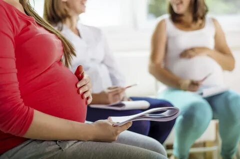 Новый Качканар Happy pregnant women meeting at antenatal cla