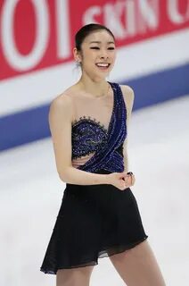 Figure Skating Queen YUNA KIM in 2021 Skating dresses, Figur