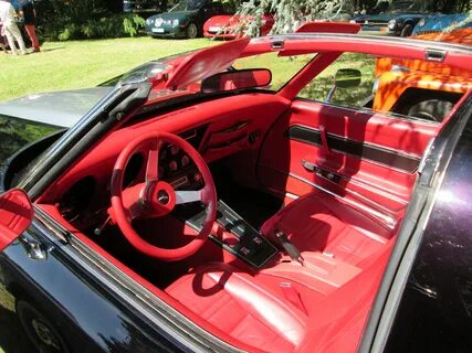 File:Chevrolet Corvette C3 convertible - Interior.jpg - Wiki