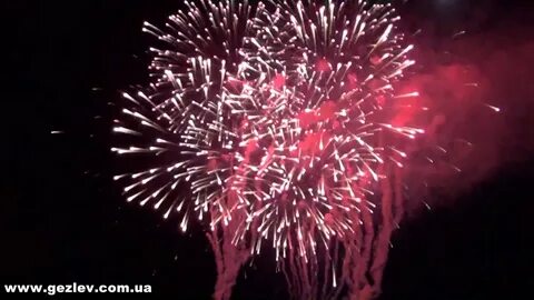Фейерверк / Новогодний фейерверк в Нижнем Новгороде обойдетс