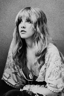 In Photos: Stevie Nicks' Iconic Style Stevie nicks, Stevie, 