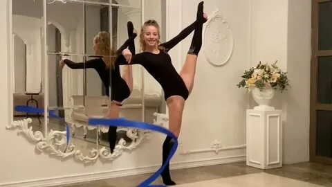 Russian gymnast Anna Gloss. Performance with ribbon - YouTub